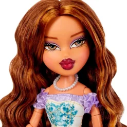 Bratz GOIN' out! Muñeca Yasmin*MGA Outlet