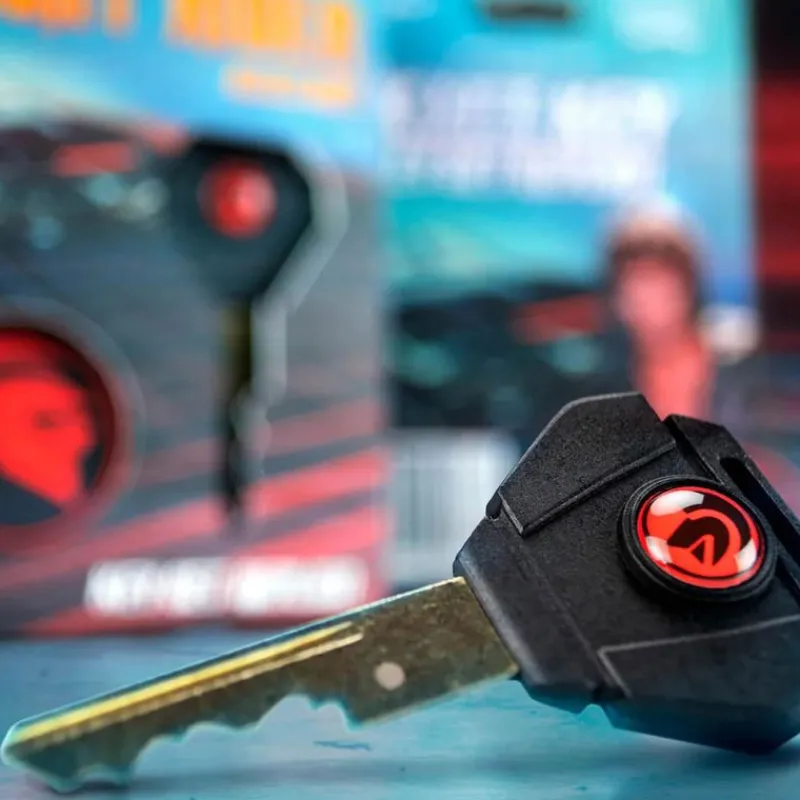 DOCTOR COLLECTOR Otros Merchandising-El Coche Fantástico Llave KITT