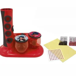 LadyBug Estudio de Uñas*BIZAK Hot